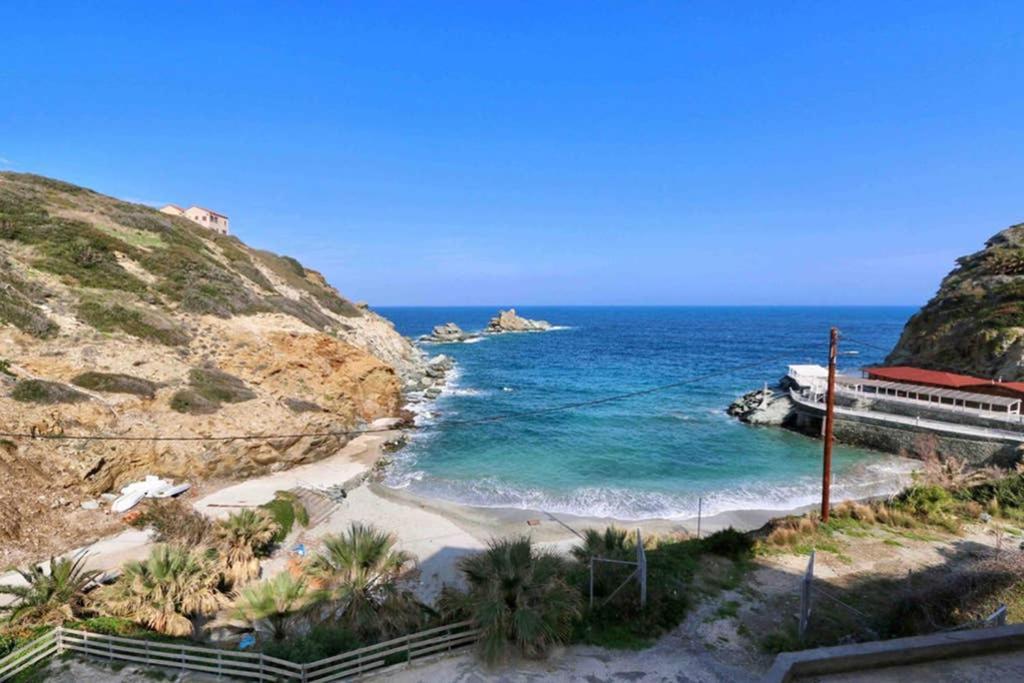 Eleni Sea View Luxury Apartment In Mades Ligaria  Extérieur photo